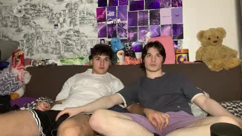 Tony online show from November 27, 4:09 pm