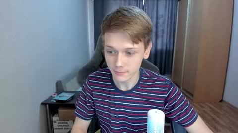 Oliver and Mira online show from May 12, 12:35 pm