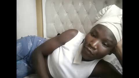 olwami4 online show from January 12, 2:11 pm