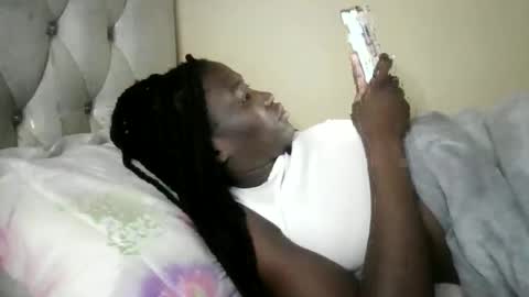 Snapshot of olwami4 chatting on May 20, 2:29 am olwami4 online show from May 20, 2:29 am