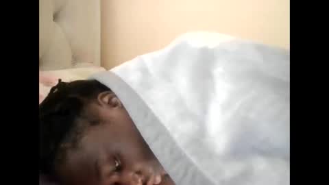 Snapshot of olwami4 chatting on May 23, 8:07 am olwami4 online show from May 23, 8:07 am