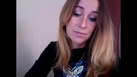 olyra11 online show from October 7, 9:28 am