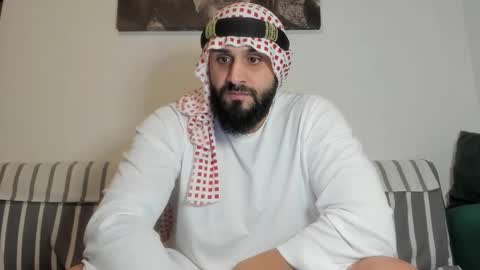 Omar online show from January 8, 9:17 pm