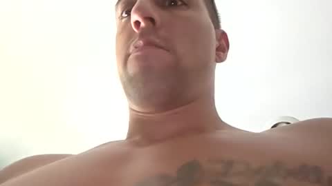 Snapshot of omgitsdon chatting on July 11, 7:27 pm M4STERD0N - SC online show from July 11, 7:27 pm
