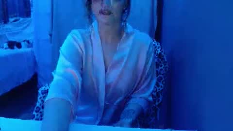 JoinOurFanClub online show from March 3, 10:21 am