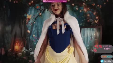 Snapshot of omiliver chatting on October 30, 5:35 pm or online show from October 30, 5:35 pm