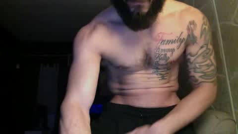 Snapshot of on_anon chatting on January 6, 4:27 am on_anon online show from January 6, 4:27 am