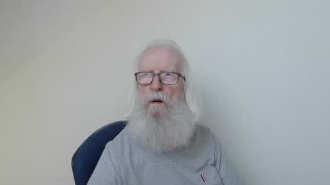 Somewhere over the rainbow online show from March 18, 8:06 am