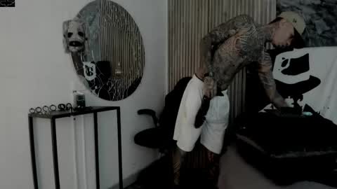     ... online show from November 28, 3:42 am