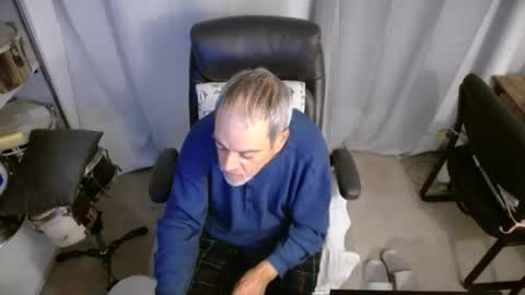 ondoko1234 online show from October 16, 10:00 pm