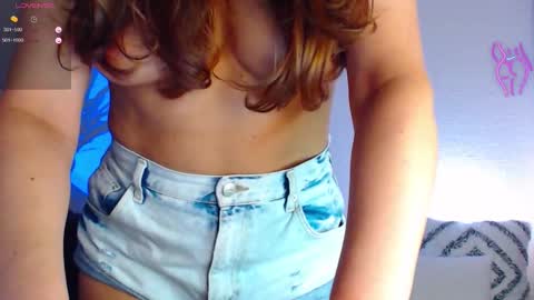 Snapshot of onehotbigass chatting on September 30, 8:14 pm ONLINE online show from September 30, 8:14 pm