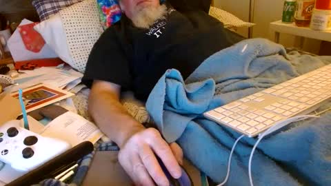 Snapshot of onemattu chatting on January 12, 7:32 am Mattu online show from January 12, 7:32 am