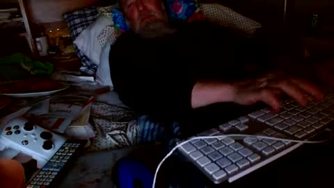 Snapshot of onemattu chatting on January 26, 7:21 am Mattu online show from January 26, 7:21 am