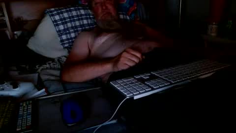 Snapshot of onemattu chatting on November 7, 6:57 am Mattu online show from November 7, 6:57 am