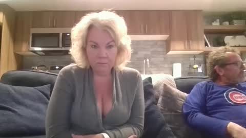 couple mature milf bigboobs curvy mommydaddy online show from December 10, 9:54 pm