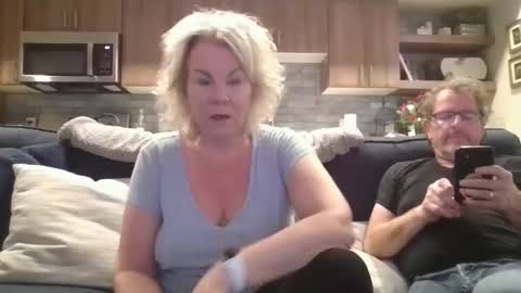 couple mature milf bigboobs curvy mommydaddy online show from December 18, 9:29 pm