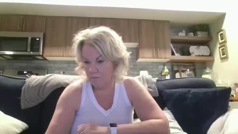 couple mature milf bigboobs curvy mommydaddy online show from December 23, 10:12 pm