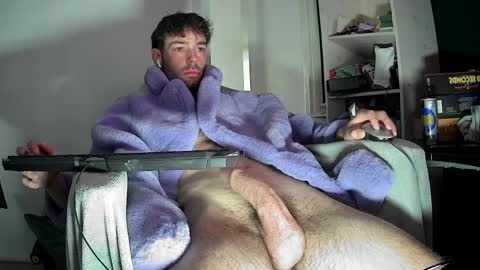Snapshot of onesieboyx chatting on June 6, 4:23 pm onesieboyx online show from June 6, 4:23 pm
