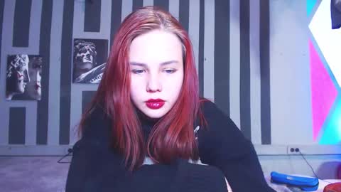 onessandra online show from October 15, 5:40 am