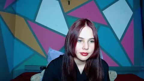 onessandra online show from December 20, 3:35 am