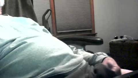 Snapshot of oneyedjackin chatting on November 14, 11:02 pm oneyedjackin online show from November 14, 11:02 pm