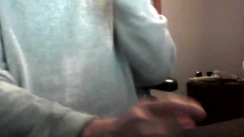 Snapshot of oneyedjackin chatting on November 16, 1:33 am oneyedjackin online show from November 16, 1:33 am