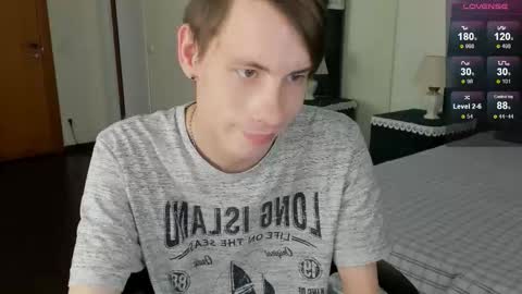 Snapshot of only_eric chatting on January 9, 11:35 am Erick online show from January 9, 11:35 am