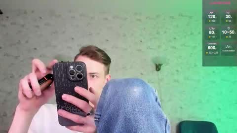 Snapshot of only_eric chatting on February 28, 5:25 pm Erick online show from February 28, 5:25 pm