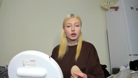 Iva online show from November 16, 4:01 pm