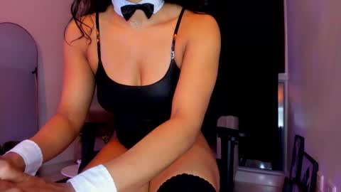 misssaray official online show from October 19, 11:27 pm