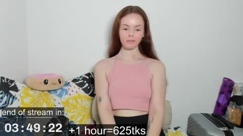 only_sarah1 online show from May 19, 10:05 pm
