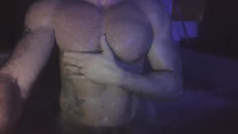 onlylooking4 online show from April 1, 1:50 am