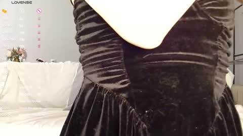 Snapshot of onlysiriusx chatting on February 11, 6:57 pm Sirius online show from February 11, 6:57 pm