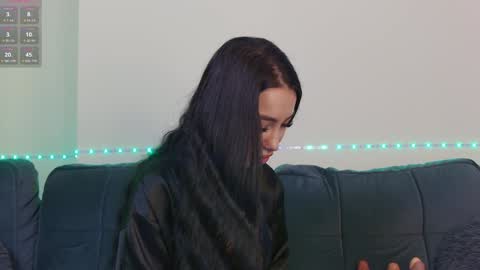 Snapshot of onlyxandra7 chatting on December 12, 8:25 am Xandra online show from December 12, 8:25 am