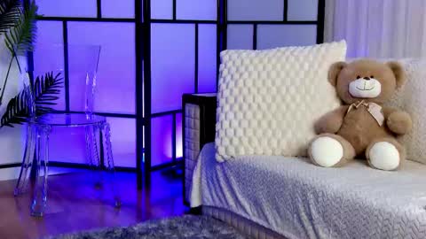 Snapshot of onlyxandra7 chatting on November 24, 5:51 am Xandra online show from November 24, 5:51 am