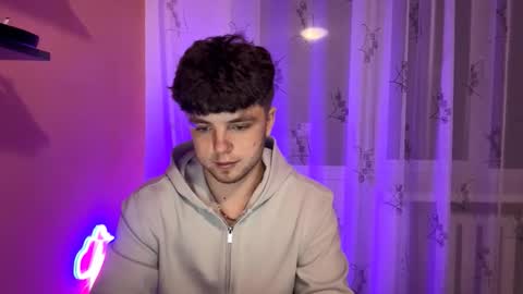 Mike online show from November 8, 7:01 pm