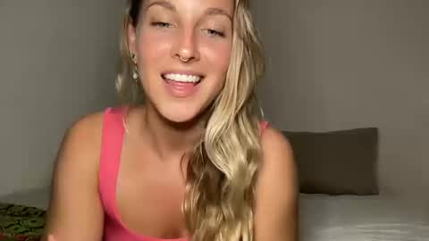 Snapshot of onyx_unleashed chatting on October 18, 2:47 am onyx_unleashed online show from October 18, 2:47 am