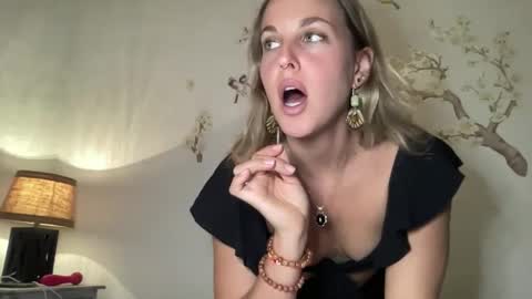 Snapshot of onyx_unleashed chatting on November 27, 1:07 am onyx_unleashed online show from November 27, 1:07 am