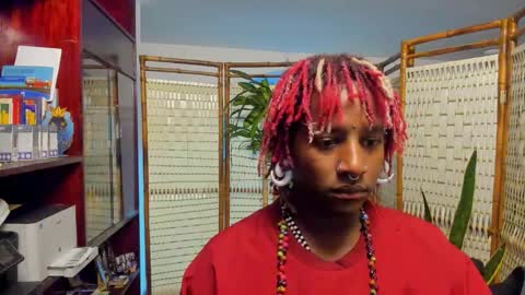 Snapshot of onyxart chatting on March 5, 8:27 pm onyxart online show from March 5, 8:27 pm