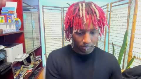 Snapshot of onyxart chatting on March 10, 1:54 am onyxart online show from March 10, 1:54 am