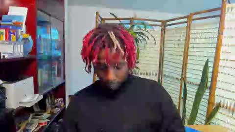 Snapshot of onyxart chatting on March 11, 1:44 am onyxart online show from March 11, 1:44 am