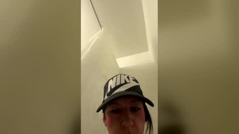 onyxrosevip online show from April 29, 7:56 am