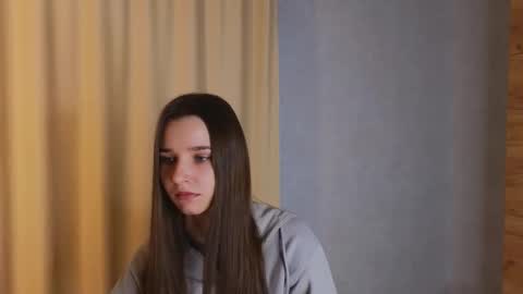 Snapshot of onyxvespera chatting on February 22, 6:35 am onyxvespera online show from February 22, 6:35 am