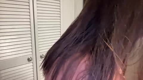 Miss Girly online show from November 20, 8:36 am