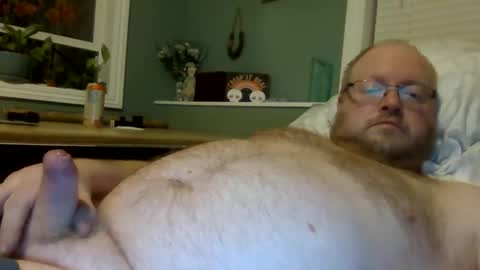 Snapshot of oohyaa77 chatting on December 6, 8:05 am oohyaa77 online show from December 6, 8:05 am