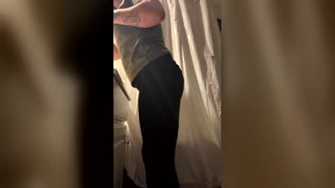 Jolene online show from February 16, 8:54 am