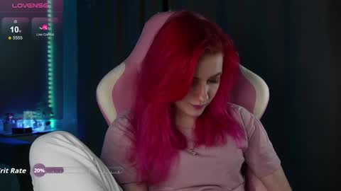 Hannah online show from January 17, 4:43 pm