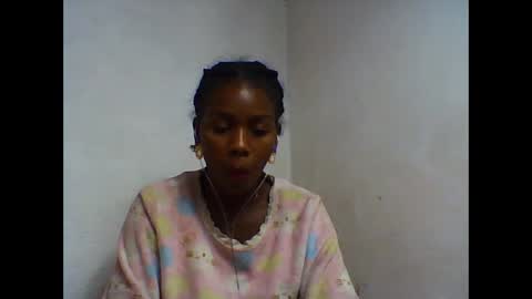 oooorazanasoa online show from June 1, 8:54 pm