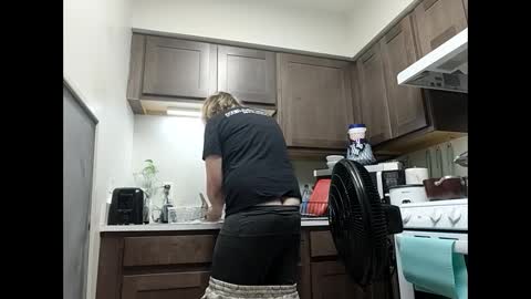 TsJojo online show from December 13, 4:22 am