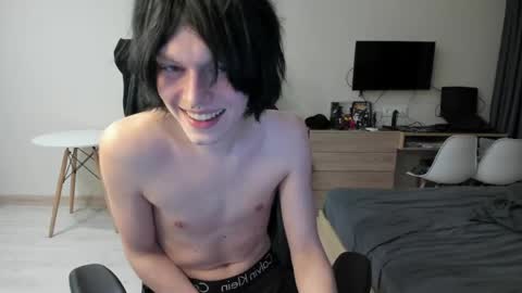 Bella and John online show from April 2, 6:49 pm